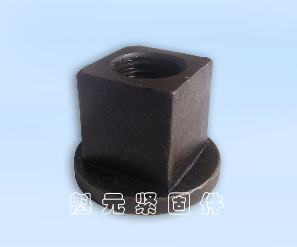 異型螺母